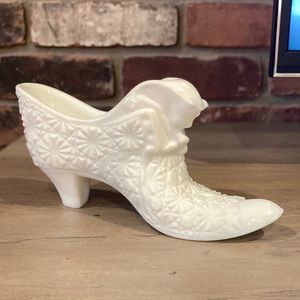 2 for $30 | OVG Daisy and Button Cat Head Glass Shoe